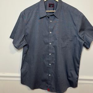 UNTUCKit Short Sleeved Button Down